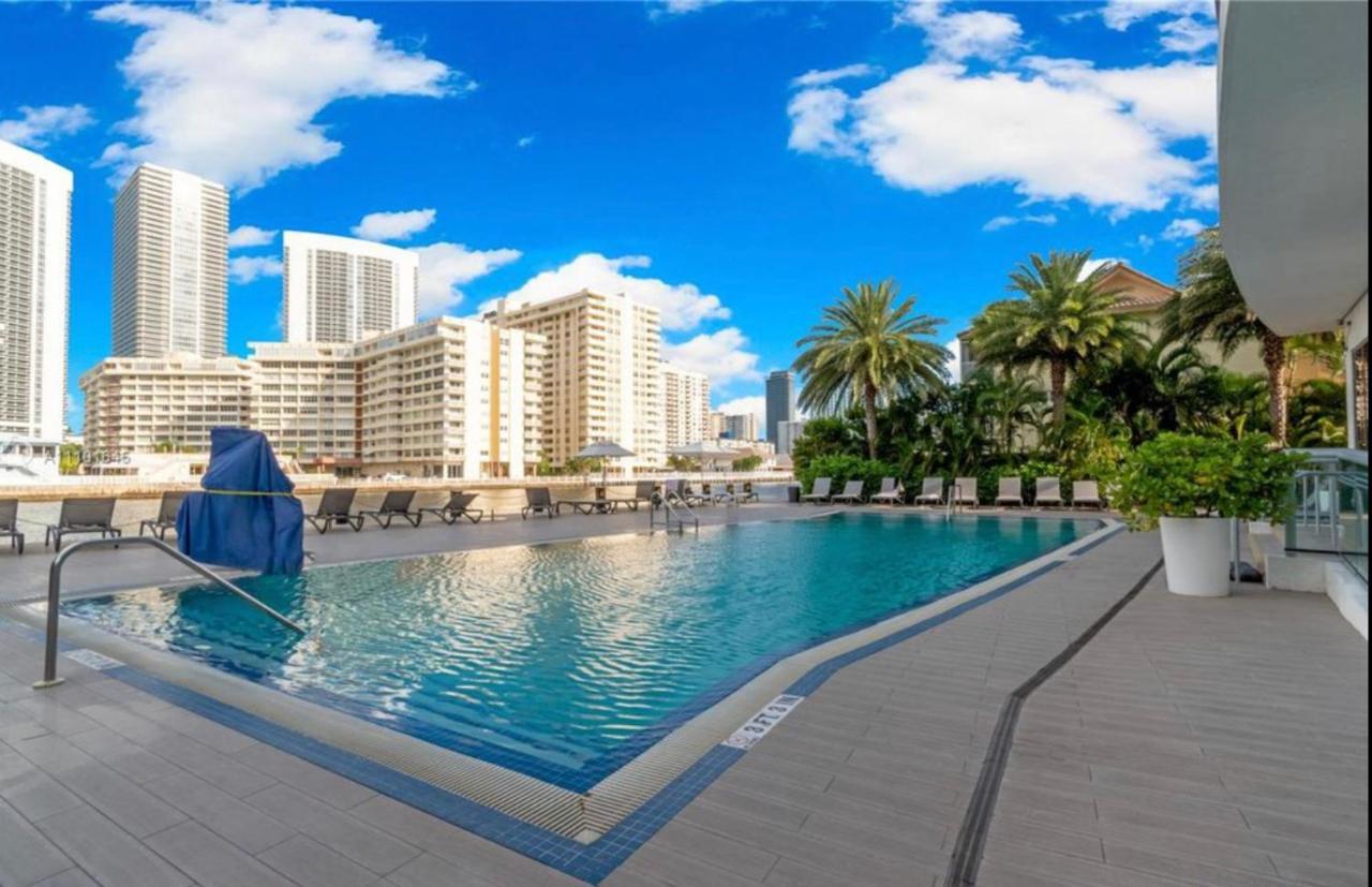 Studio 2Bed Beach Apmt With Amazing Views 30B Hallandale Beach Exteriér fotografie